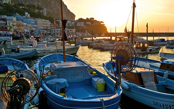 boat tours around capri italy