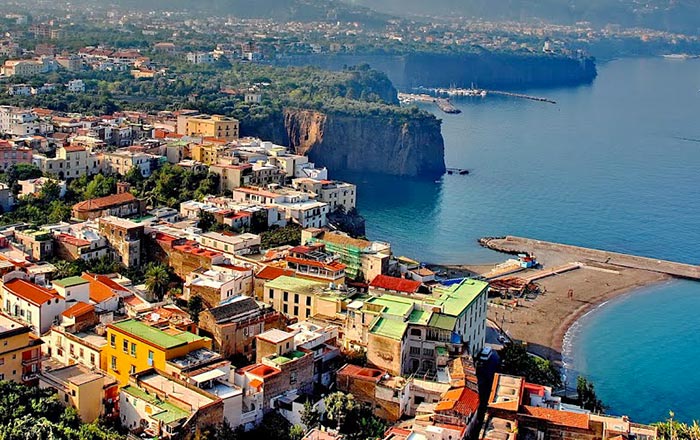 boat tours around capri italy